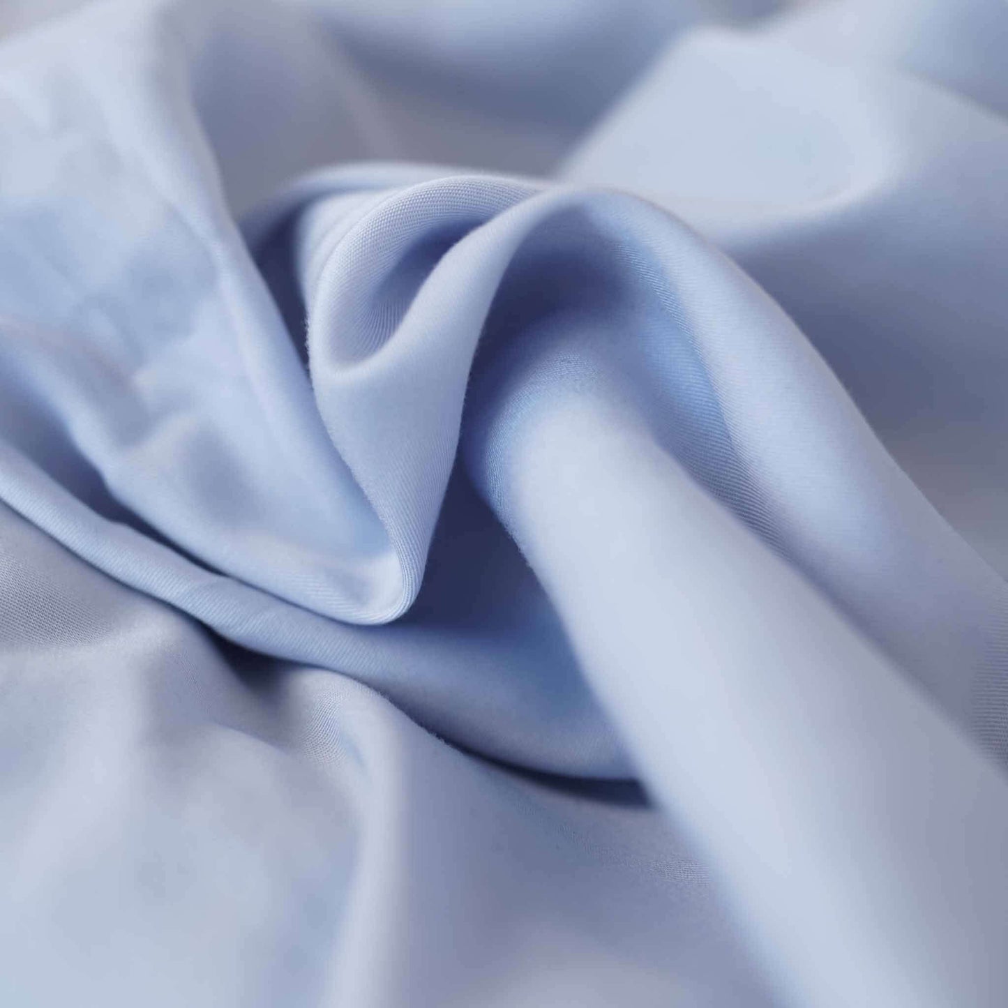 Nalu von KNUS ice blau farbe  textil close up